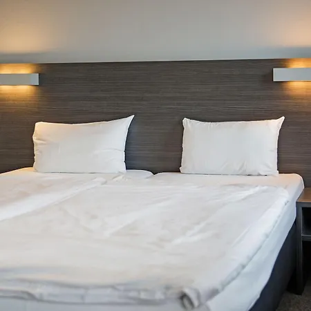 Harbour Hotel 3*