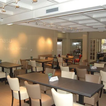 Harbour Hotel 3*